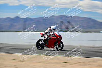 media/Mar-25-2024-Moto Forza (Mon) [[8d4319bd68]]/3-Intermediate Group/Session 4 (Front Straight Speed Pans)/